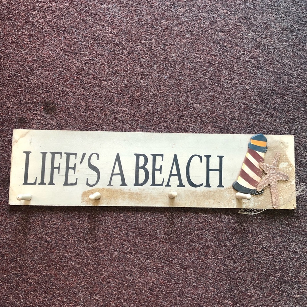 Life’s a beach hook rack/sign